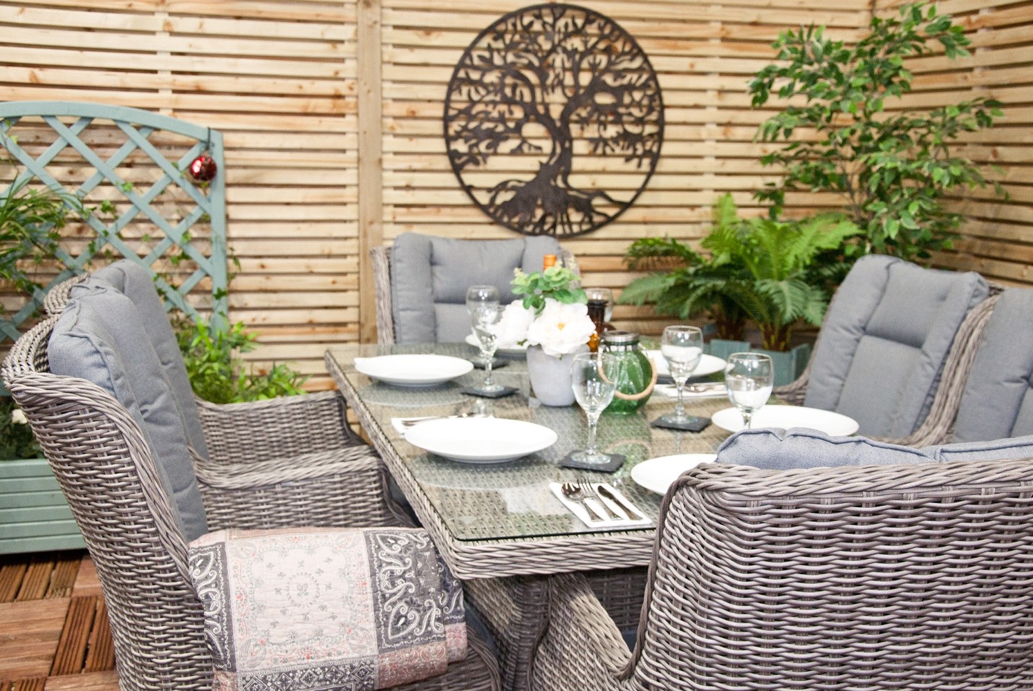 Oren rectangular garden table set